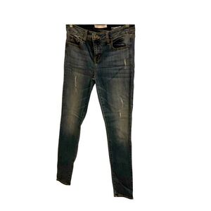 Eunina Jeans - Style: Lauren - Mid rise, skinny leg. Size 7